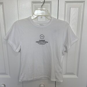 Abercrombie & Fitch White Graphic Tee NWT Small